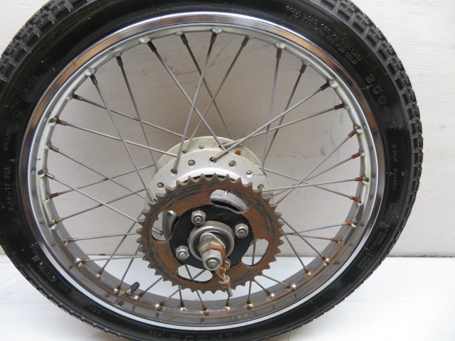 32788 CD 50 ベンリー 12V 純正 リア リヤ ホイール ハブ パネル