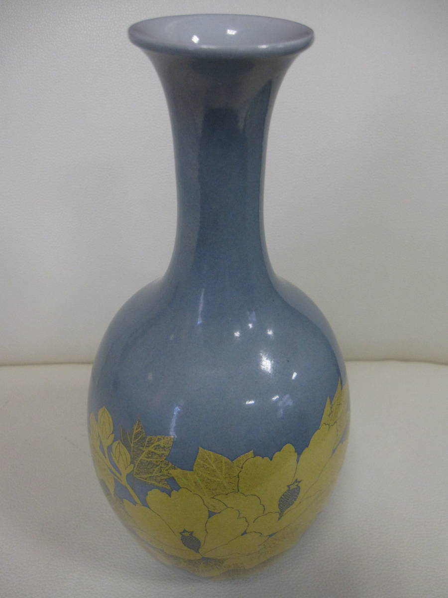 宙人間国宝 三代 吉田美統 九谷焼 錦山造 色絵花文花瓶 高30.6cm 共箱