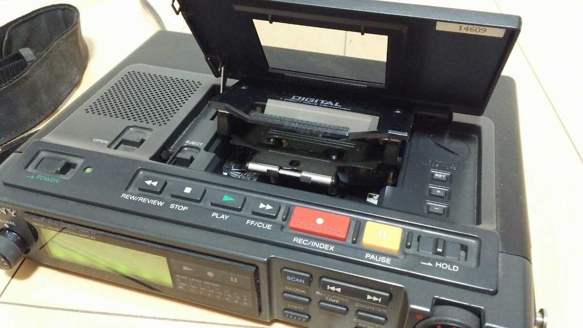 オーセンティック ○SONY ソニー DATデッキ DTC-57ES リモコン付
