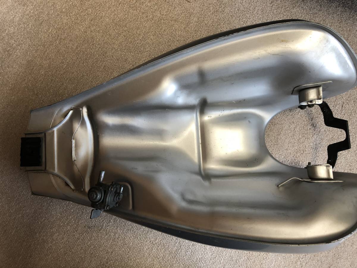 マグナ250 V-TWIN MAGNA 純正タンク 美品 マグナ250 ガソリンタンク