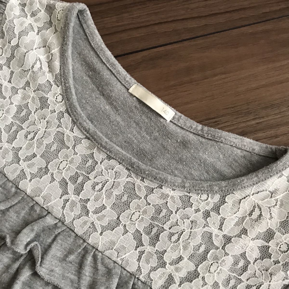 Gu 半袖可愛いワンピース140 グレー フリル レース 女の子用 売買されたオークション情報 Yahooの商品情報をアーカイブ公開 オークファン Aucfan Com
