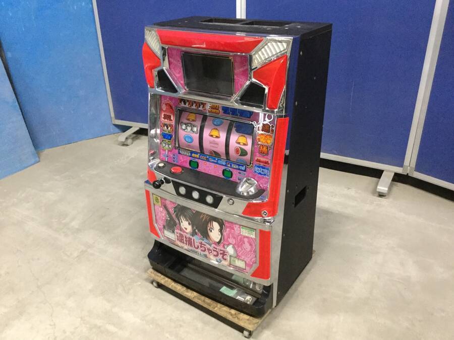 激安大特価，豊富な IGT-JAPAN 逮捕しちゃうぞ パチスロ機 現状品(パチスロ実機)｜売買されたオークション情報、yahooの商品情報をアーカイブ公開 - オークファン パチスロ実機