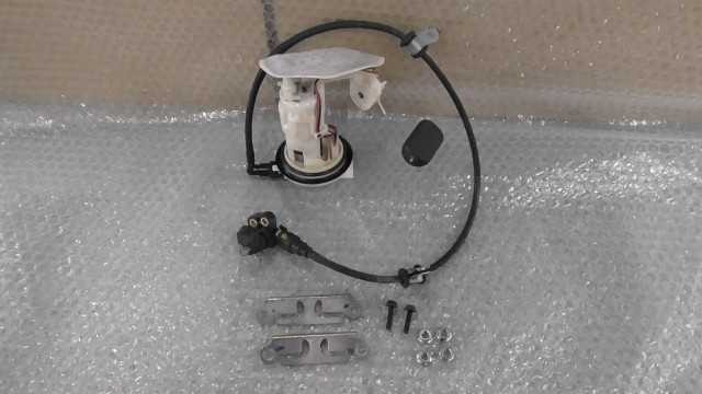 トゥデイ FI AF67-1568xxx の 燃料ポンプ *1577408982 中古 トゥデイ