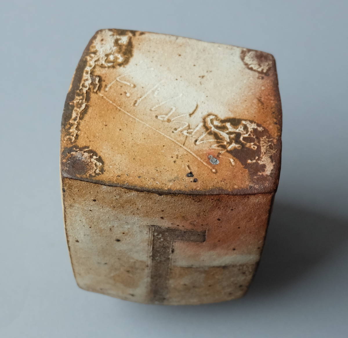 菊地勝 | ハナイレ 陶芸作品 Kikuchi Masaru 菊地 勝 一白 展 －楽