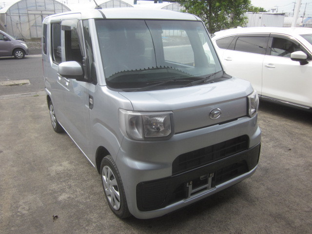 ハイゼットキャディー２８年車　ＴＶ・ナビ　28500ｋｍ