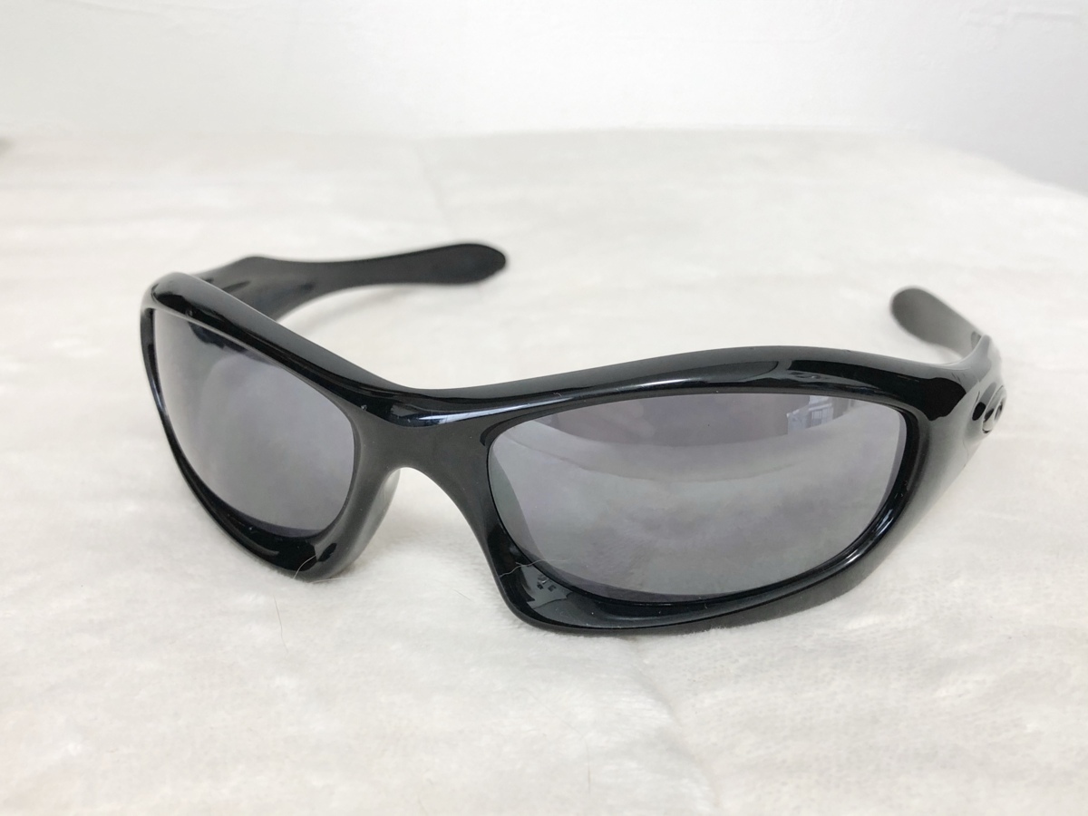 Oakleyのフリマアイテム一覧 希少廃盤オークリーモンスタードッグ