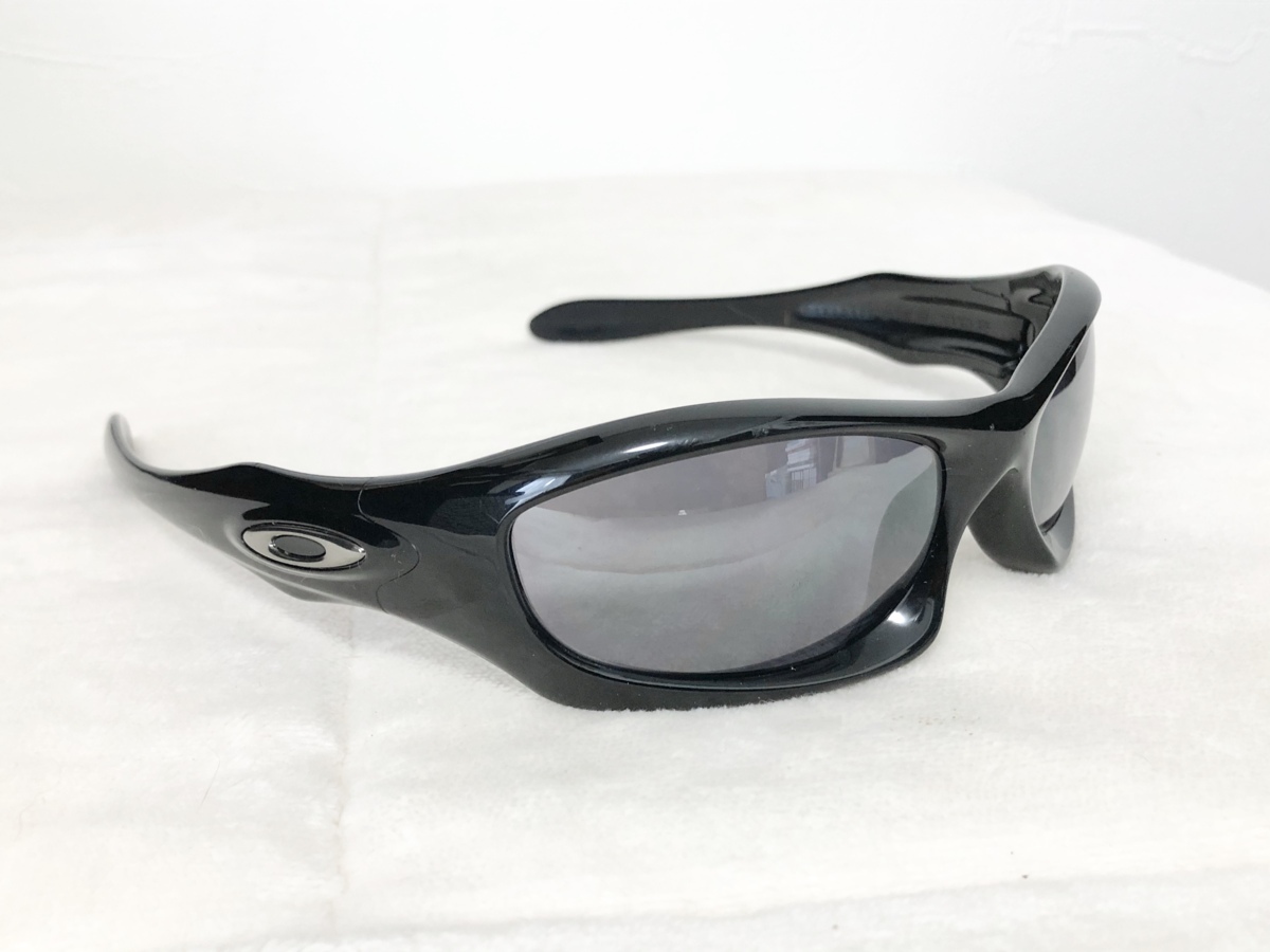 Oakleyのフリマアイテム一覧 希少廃盤オークリーモンスタードッグ