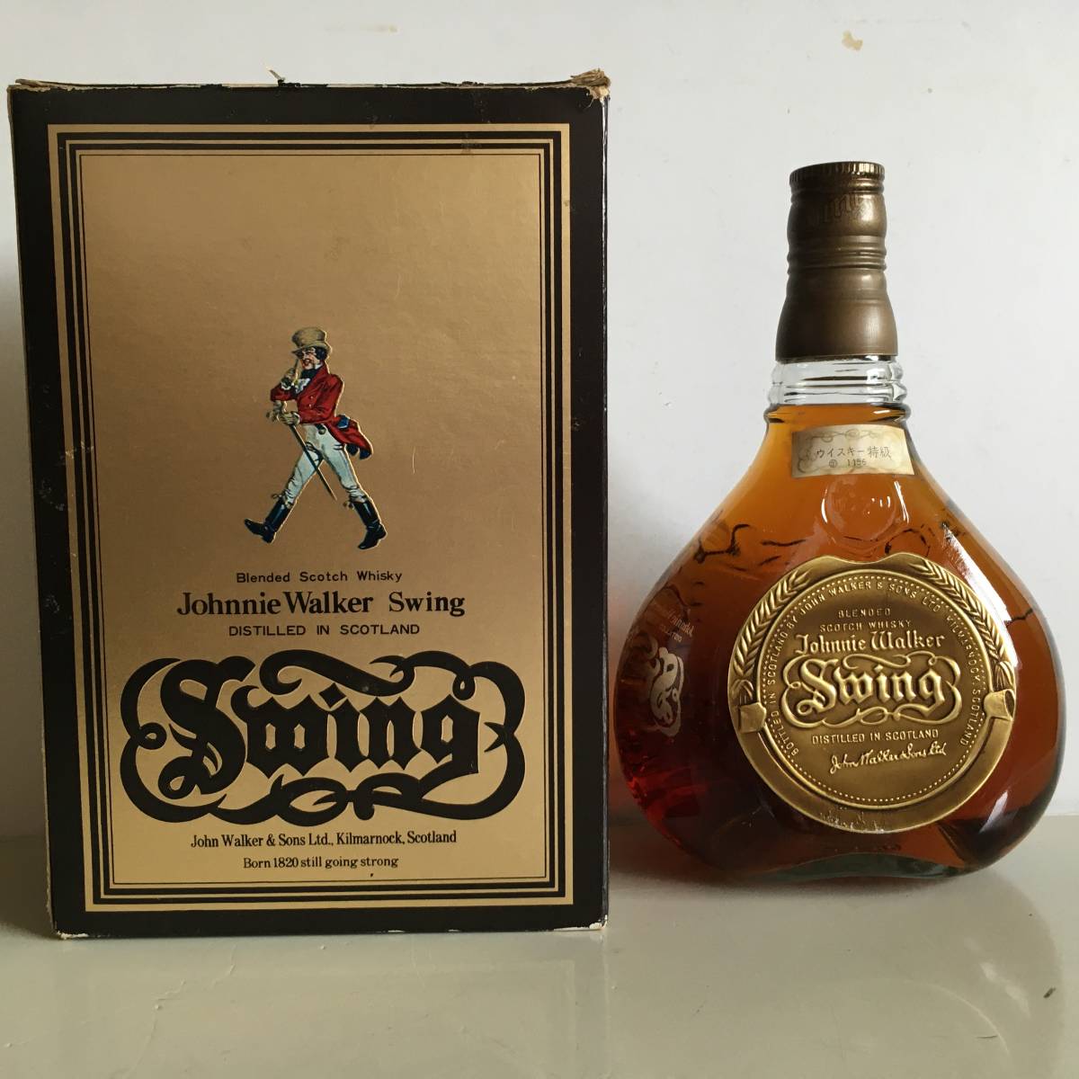 ジョニーウォーカー Walker 古酒 未開栓 オールデスト Johnnie 187411 