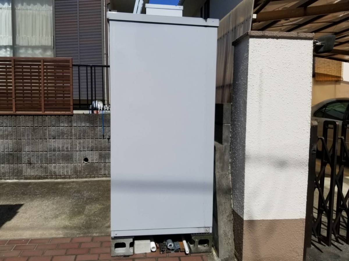 INABA/イナバ物置 高さ1，900×幅1，950×奥行900mm 解体済/鍵付き 自社 