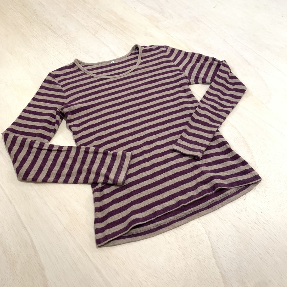 無印良品 長袖カットソー ボーダー ボルドー サイズm 長袖tシャツ レディース 長袖tシャツ 売買されたオークション情報 Yahooの商品情報をアーカイブ公開 オークファン Aucfan Com