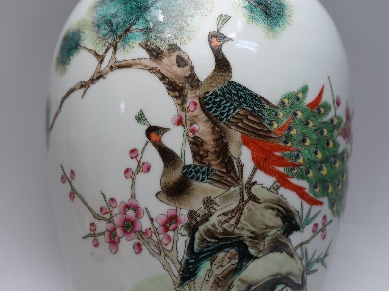 中国景徳鎮製 景徳鎮 - | 花瓶 粉彩孔雀花卉文花瓶
