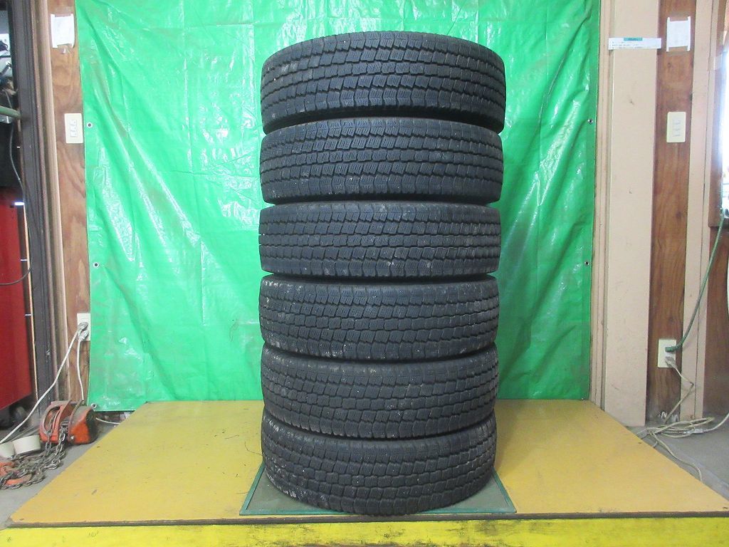 TOYO DELVEX M934 205/70R16 111/109L LT 6本 No.6822 トラックタイヤ