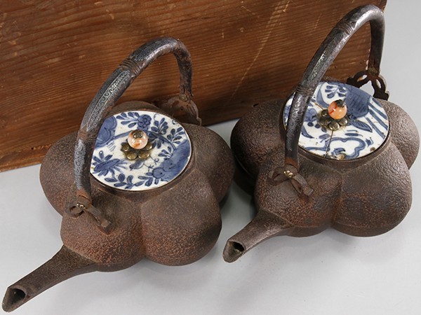 鉄瓶 茶道具 草花紋 公式通販 銀摘 ⑯龍文堂造 蒔絵蓋付 銀