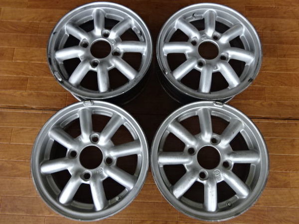【新作，大得価】 BR ブラックレーシング 8スポーク ホイール 13インチ 4.5J +45 PCD114.3 4穴 4本 旧車 アルト ワゴンR セルボ(社外品)｜売買されたオークション情報、yahooの商品情報をアーカイブ公開 - オークファン 4穴
