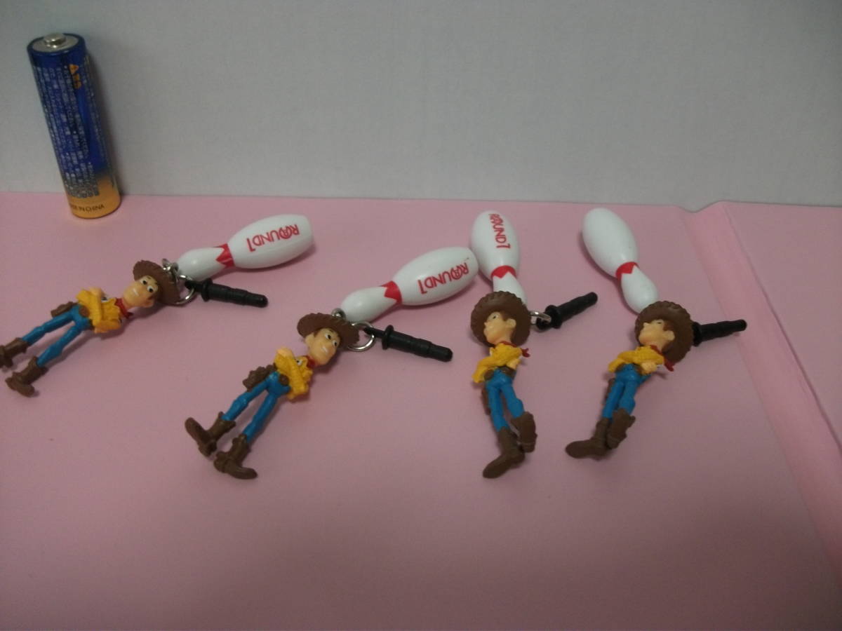 ラウンドワン Round1 ディズニー キャラクター フィギュア イヤホンジャック ウッディ トイストーリー 人形 まとめて 4個セット トイ ストーリー 売買されたオークション情報 Yahooの商品情報をアーカイブ公開 オークファン Aucfan Com