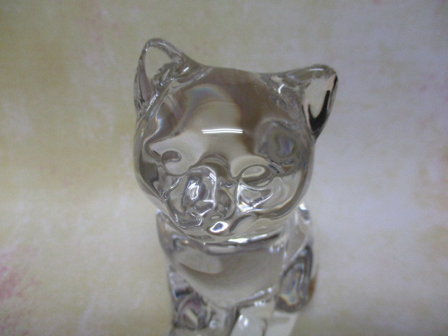 ペーパーウェイト ガラス クリスタル 猫 かわいい 置物 ガラス細工 正規店入荷名入れ代込Noritake ノリタケ となりの Nachtmann 2-U ] バイエルンクリスタル ナハトマン 職人の可愛い仕掛けも！｜ね