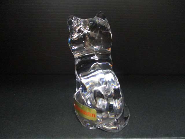 ペーパーウェイト ガラス クリスタル 猫 かわいい 置物 ガラス細工 正規店入荷名入れ代込Noritake ノリタケ となりの Nachtmann 2-U ] バイエルンクリスタル ナハトマン 職人の可愛い仕掛けも！｜ね