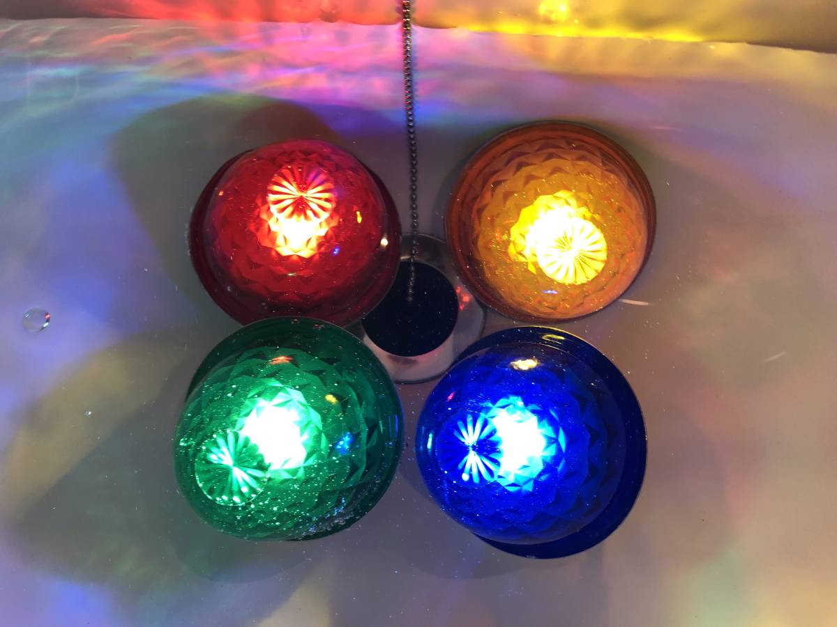 電池式LEDマーカー 4個 リモコン2個、レンズ、電池付 ホイールマーカー