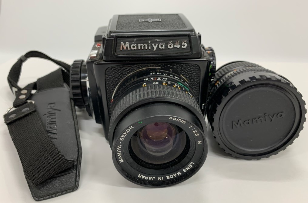 マミヤ Mamiya 645 Pro 中判 フィルムカメラ ボディ 2580