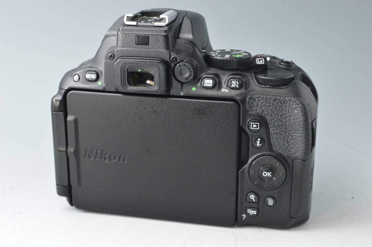 ニコン ボディ | Nikon シャッター回数 公式通販 D7000 シャッター数