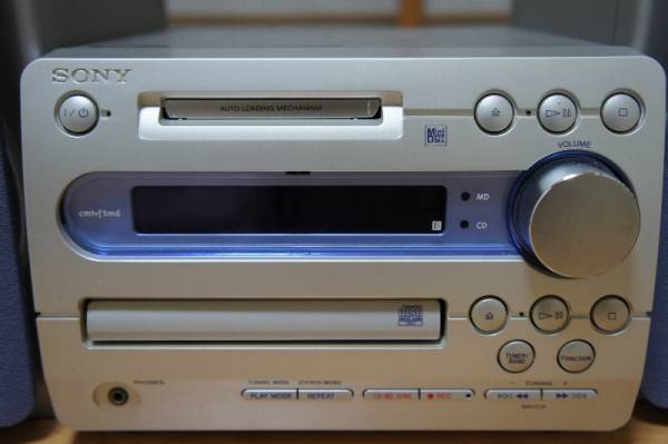 ☆SONY ソニー CD・MD搭載ミニコンポ☆『CMT-F3MD』＋MD 20枚(MDコンポ