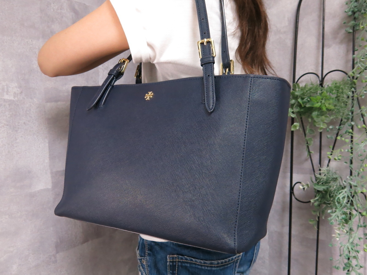 ○美品○TORY BURCH トリーバーチ○サフィアーノ レザー 本革○ヨーク 
