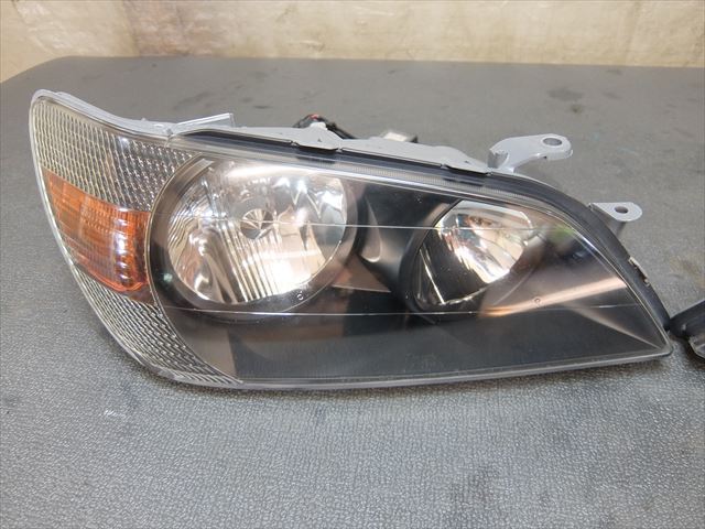 SXE10 アルテッツァ 純正ヘッドライト 左右セット HI/LO LED