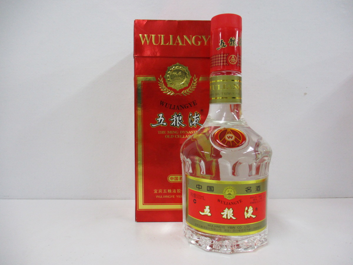 500ml 中国酒 未開栓五粮液 古酒 容量: 度数:39% 重量:約968g 五粮液 白酒