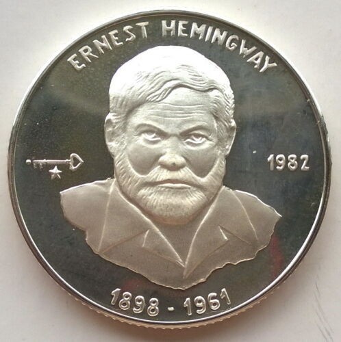 1583　0082 キューバ　1982年 5ペソ 　銀貨　( ヘミングウェイ） 0 - Cuba Hemingway) (Ernest メルカリ
