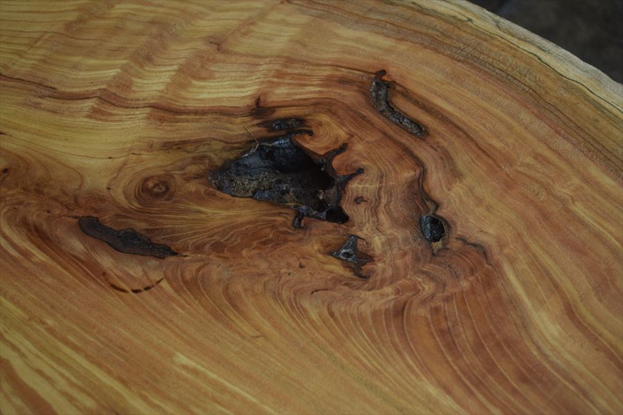 小物入れ 欅(ケヤキ) 幅9.7cm 高20.5cm 茶筒型 円筒形 超銘木