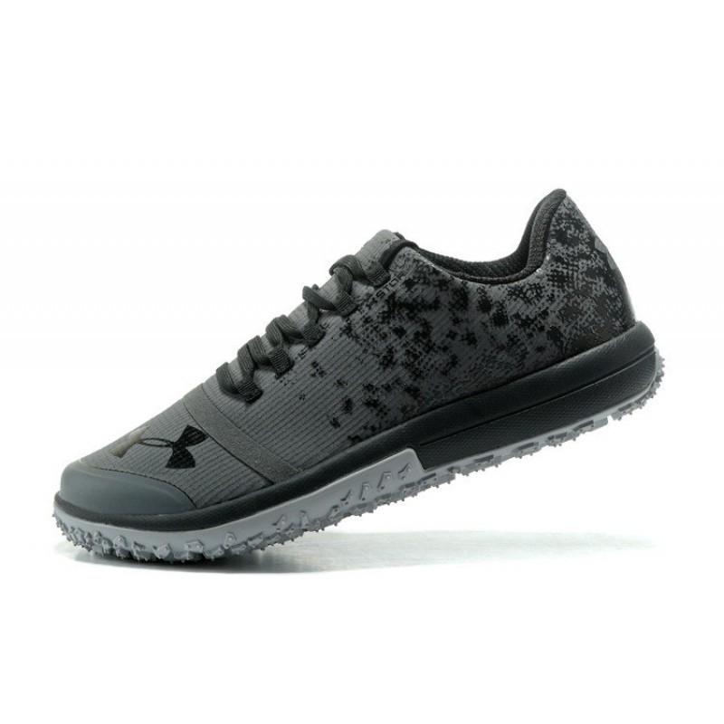 SALE，人気SALE UNDER ARMOUR ランニングシューズ 25.5ｃｍ SPEED TIRE ASCENT LOW 1285685 076(25.5cm)｜売買されたオークション情報、yahooの商品情報をアーカイブ公開 - オークファン 25.5cm