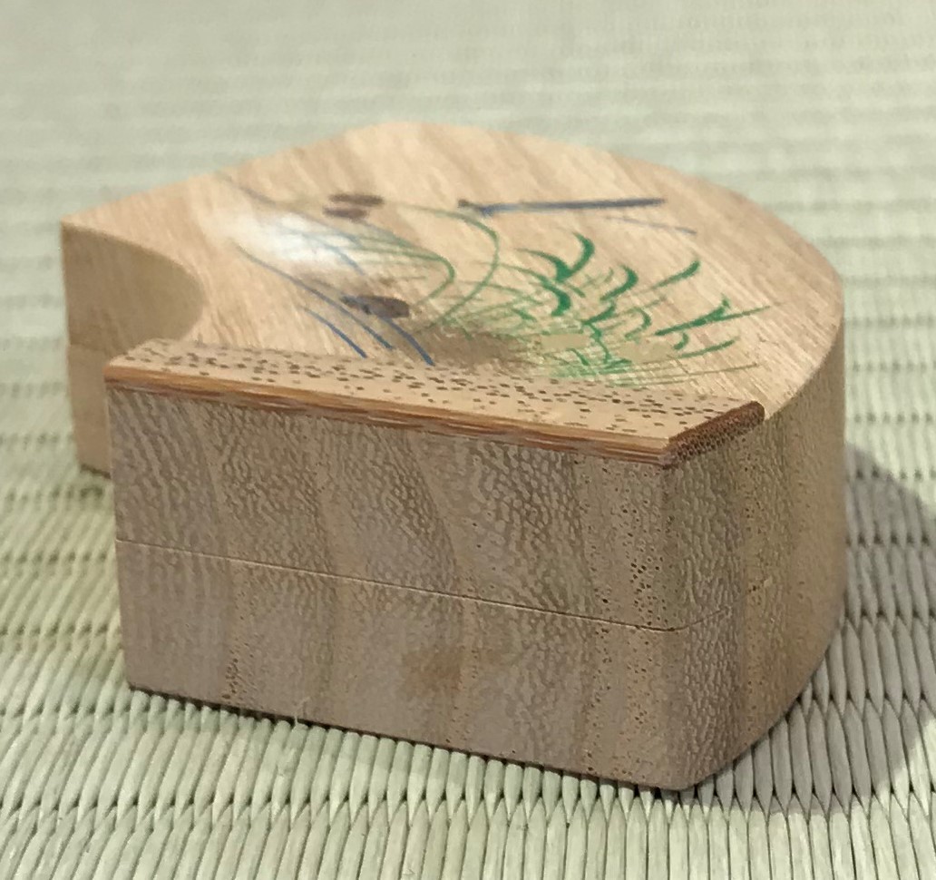 N169 香合 『中林星山作』『桐木地』『糸蜻蛉蒔絵』『団扇香合