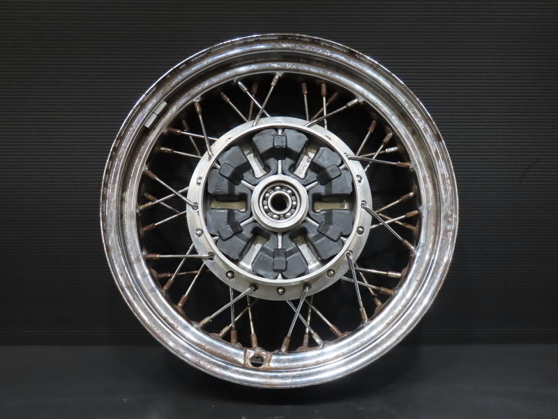 1976年 KZ1000 A1 リアホイール 3.50×16【140】 (検 Z1 Z2 KZ900 MK2