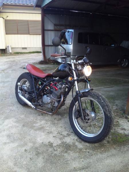 バンバン0 チョッパー トラッカー カスタム Tw Sr Tr 126cc 250cc 売買されたオークション情報 Yahooの商品情報をアーカイブ公開 オークファン Aucfan Com