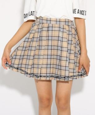 Pink Latte 裾ロゴプリーツ スカート ベージュ Xs150cm 定価3190円 150 145 154cm 売買されたオークション情報 Yahooの商品情報をアーカイブ公開 オークファン Aucfan Com