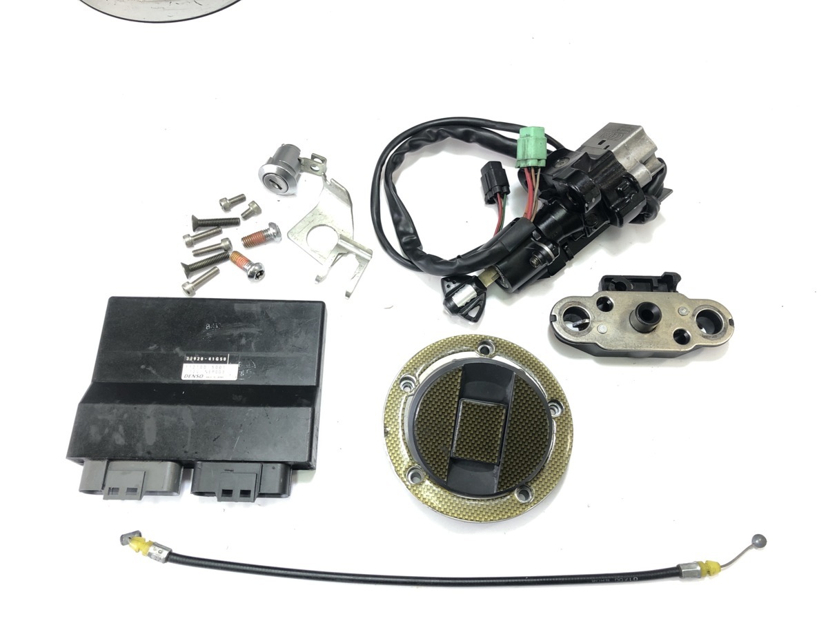SUZUKI GSX-R1000 K5 K6 05-06 キーセット イモビ イグナイター ECU