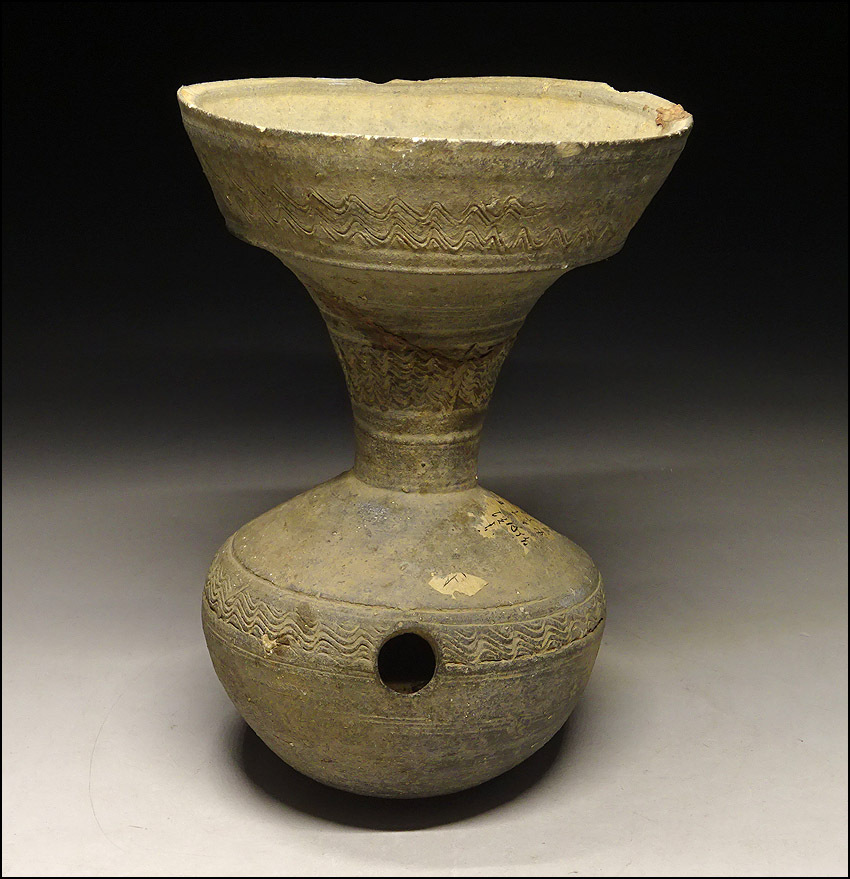 緑屋xi□ 時代物 須恵器 土器 はそう 高約18.5cm 発掘 i9/7-2491/7-3