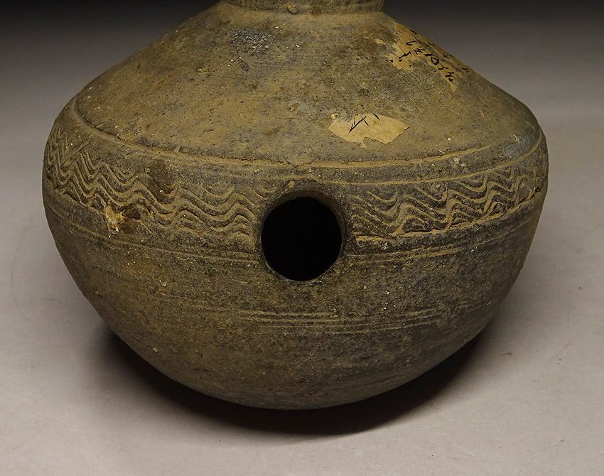 緑屋xi□ 時代物 須恵器 土器 はそう 高約18.5cm 発掘 i9/7-2491/7-3