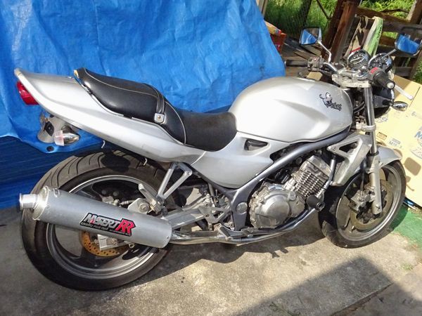  愛知県 バリオス 書付き エンジン実働 BEETマフラー Ninja Z250 ZZR ZXR ゼファー CB400SF VTR XJR YZF-R25 インパルス GSX グース(126cc-250cc)｜売買されたオークション情報、yahooの商品情報をアーカイブ公開 126cc-250cc