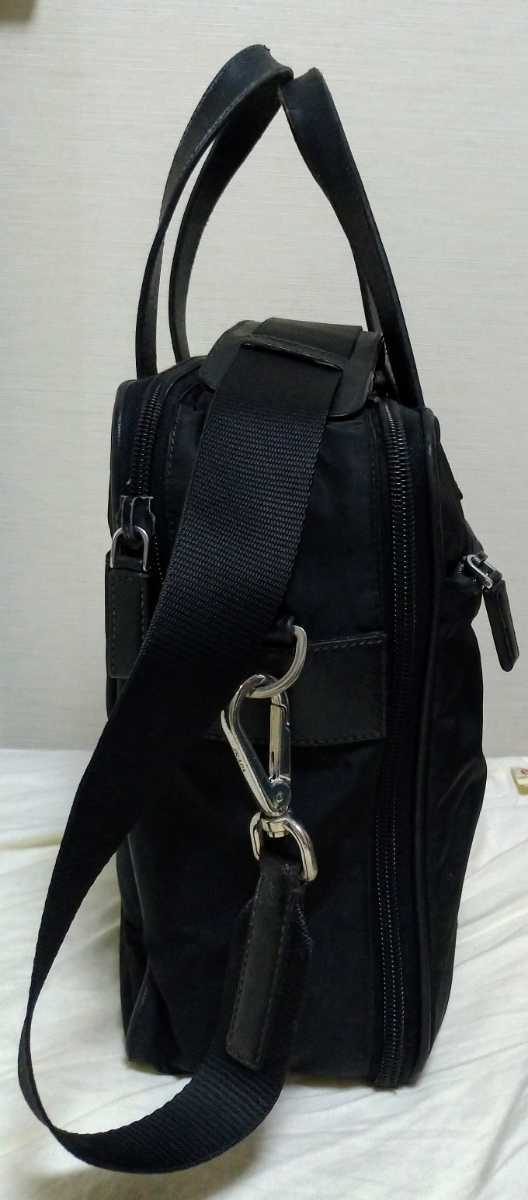 PRADA ブラック小旅行、ビジネス ナイロン ハンドショルダーバッグ