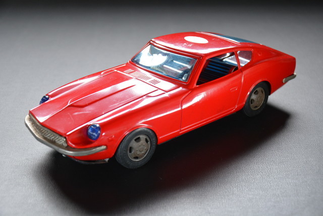  古いブリキ玩具 日産 フェアレディーZ イチコー 検索用語&rarr;A昭和レトロミニカー(自動車)｜売買されたオークション情報、yahooの商品情報をアーカイブ公開 - オークファン 自動車