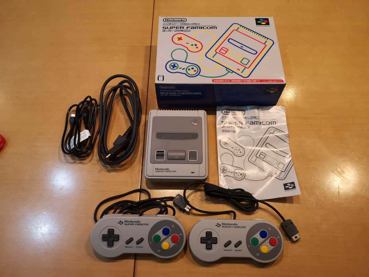 任天堂 ニンテンドークラシックミニスーパーファミコン 美品 任天堂