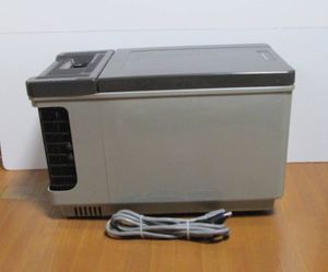 トヨタ純正（エンゲル、澤藤）冷・温・冷凍、車載冷蔵庫 14L 緩めれ DC12V