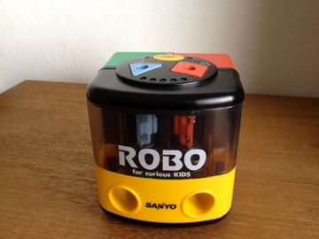 SANYO ROBO おえかきじょうず 鉛筆削り ROBO-PSN1 レトロ SANYO☆ROBO◇おえかきじょうず◇鉛筆削りROBO-PSN1(鉛筆削り)｜売買