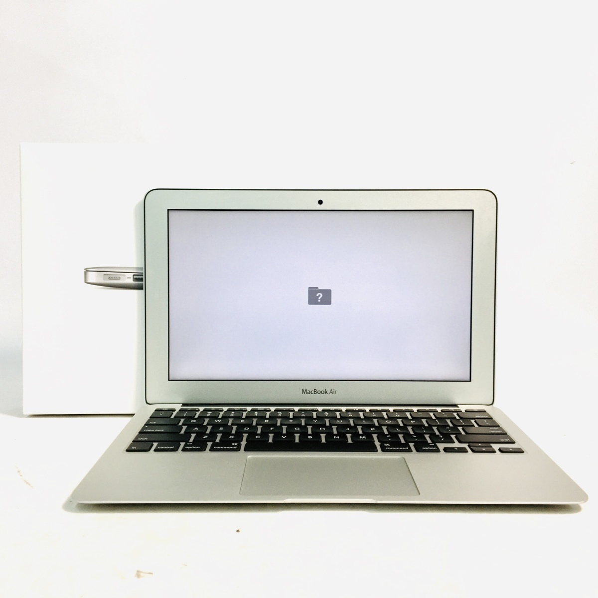 最大70％オフ通販 Apple MacBook シルバー 本体 model A1369 ジャンク