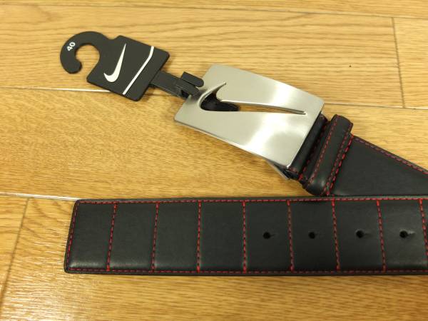 ベルト部分に注目 ナイキゴルフ Nike Golf ベルト 40 ナイキ 売買されたオークション情報 Yahooの商品情報をアーカイブ公開 オークファン Aucfan Com