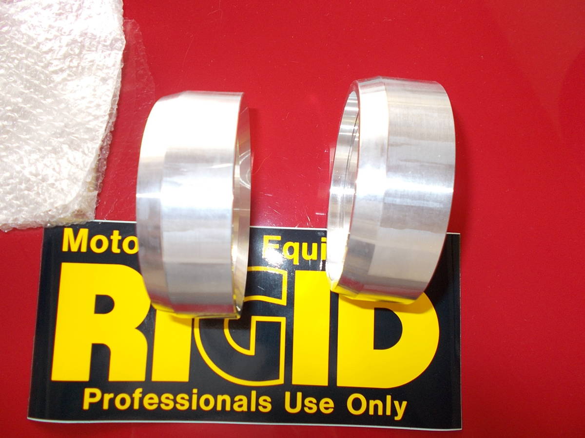 ⁄ ALPHA スプリングマウントシート RIGID(アルファ リジッド)の足