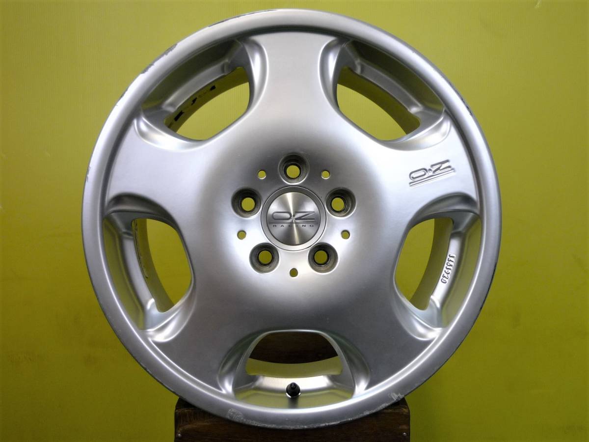 H1590 OZ racing OPERA オペラ 17 x 7J +45 5H 114.3 シルバー 4本 