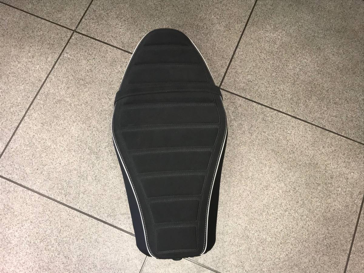 YAMAHA xsr700 フラットシート ワイズギア XSR700 フラットシート XSR