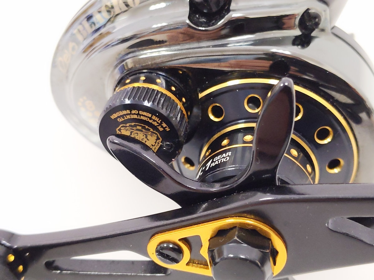 レボ アブガルシア Revo ABU BLACK6（レボ ディーズ 0 左巻 ブラック